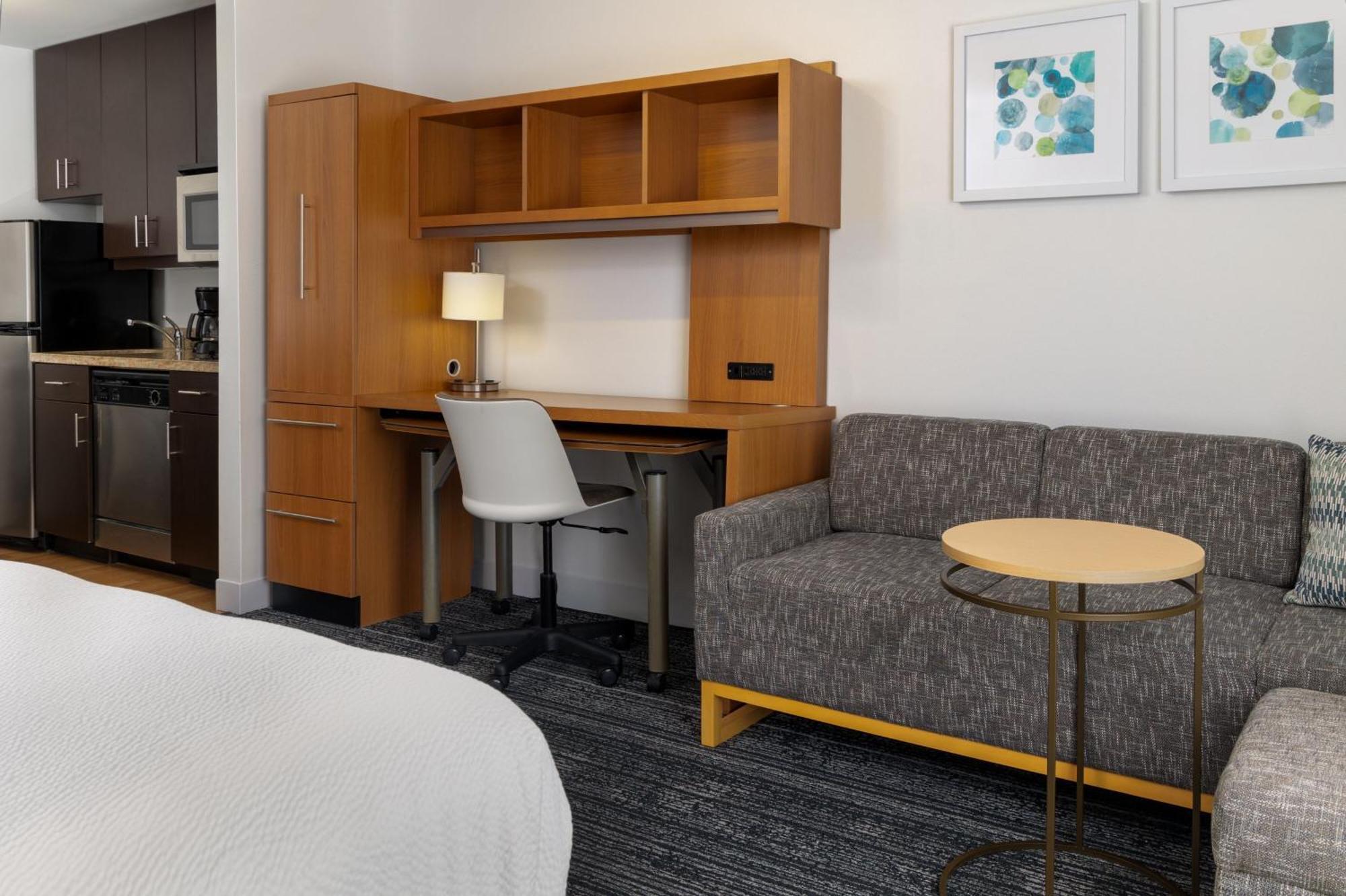 Towneplace Suites By Marriott Erie Exterior foto