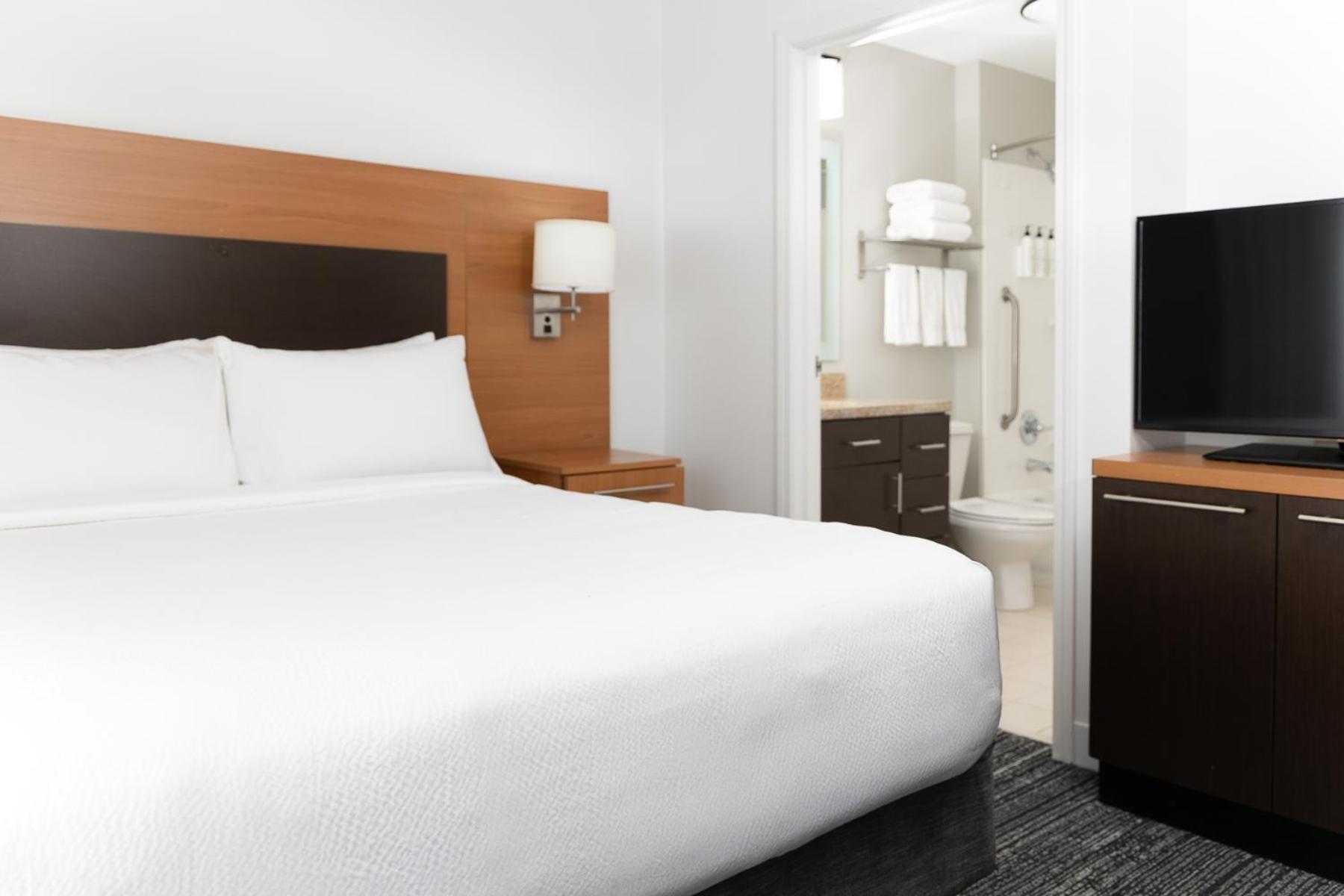 Towneplace Suites By Marriott Erie Exterior foto